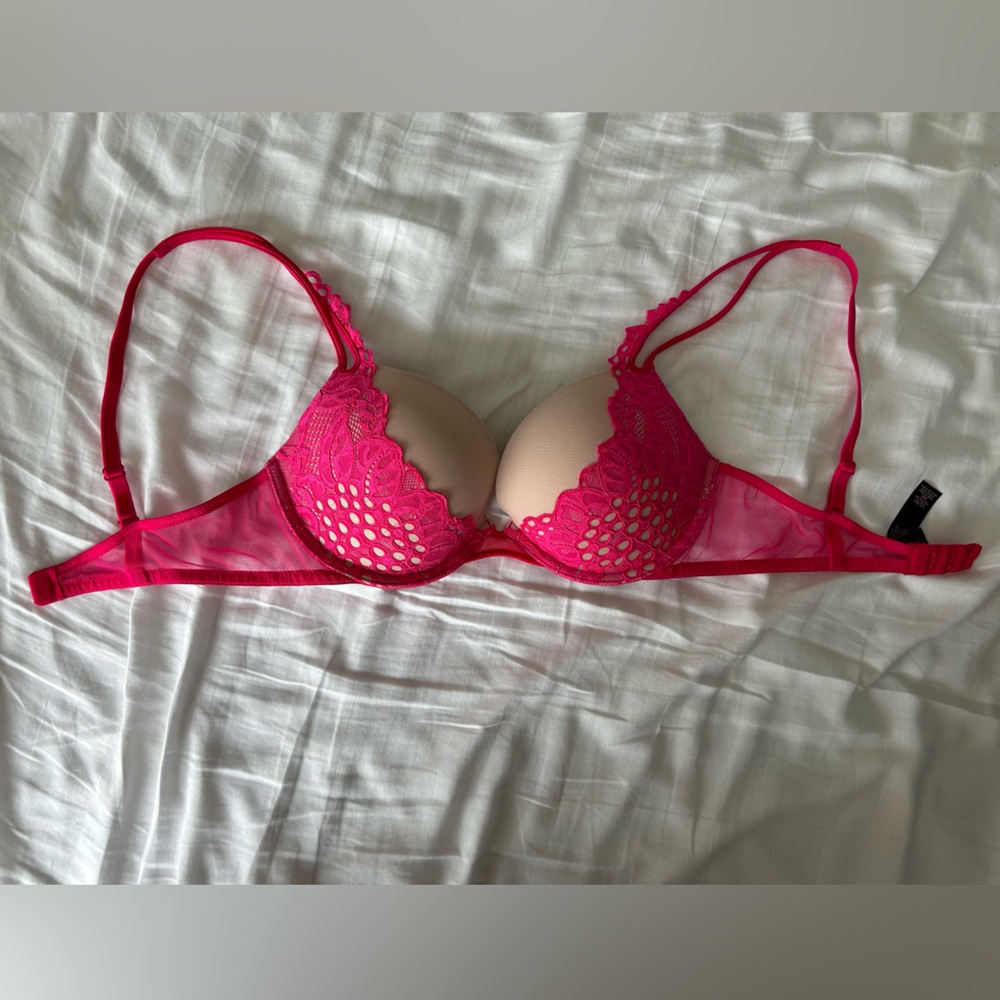 Victoria Secret 34C Bra